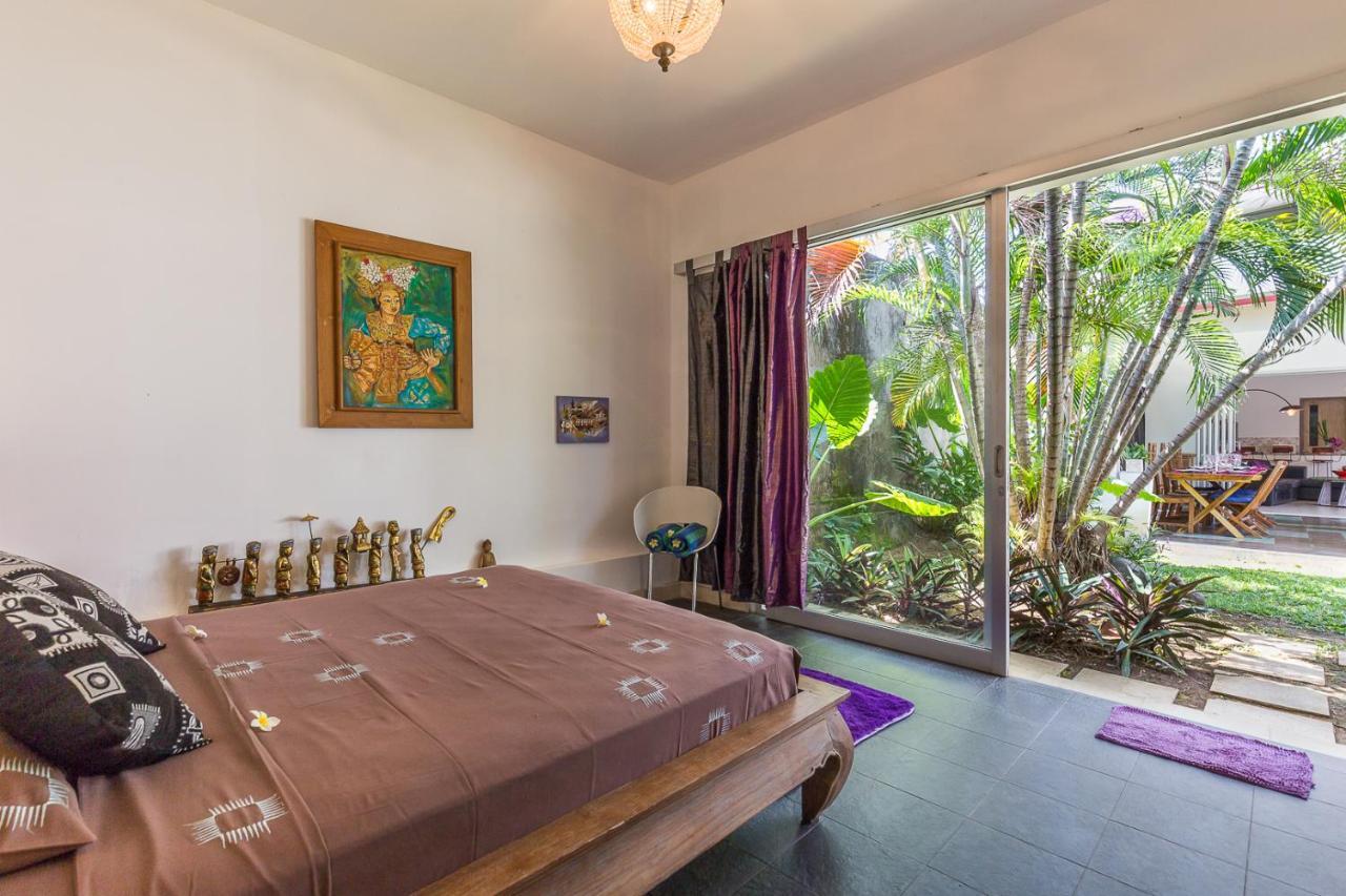 Villa Purple Legian Exterior foto