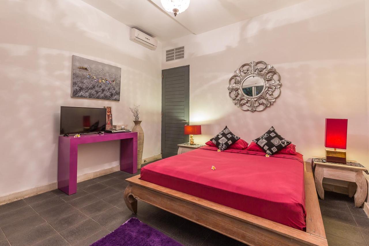 Villa Purple Legian Exterior foto